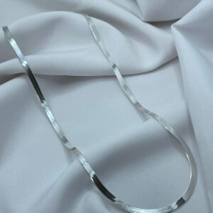 Zilvara Elara Sleek Snake Chain